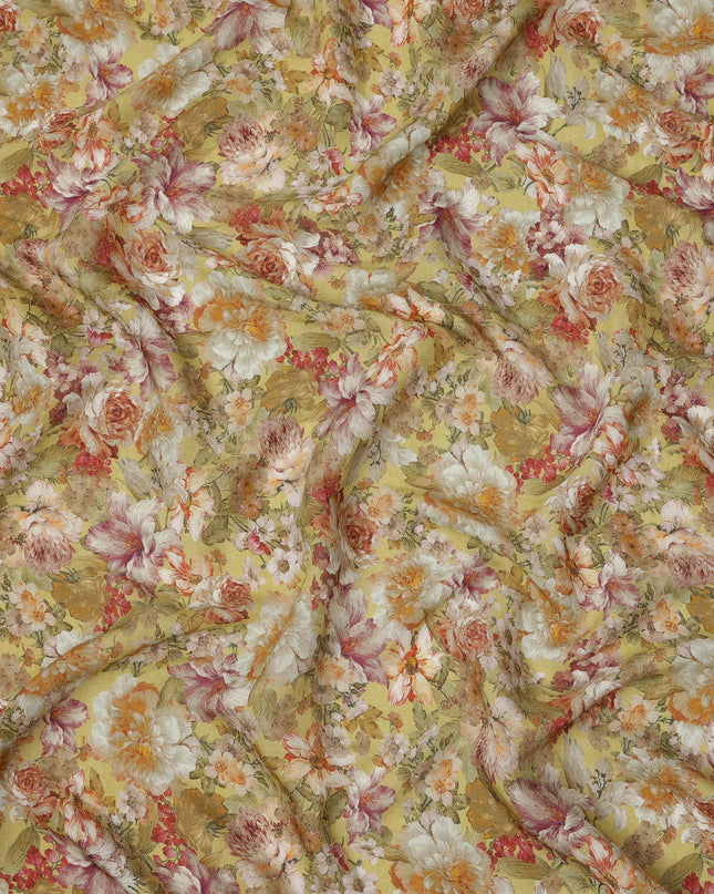 قماش كريب فيسكوز بطبعة زهور عتيقة متعدد الألوان بلون الخردل، عرض 110 سم، صنع في الهند - D23907