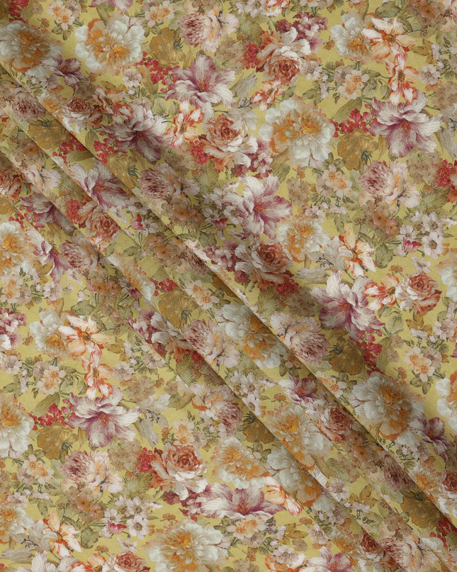 قماش كريب فيسكوز بطبعة زهور عتيقة متعدد الألوان بلون الخردل، عرض 110 سم، صنع في الهند - D23907