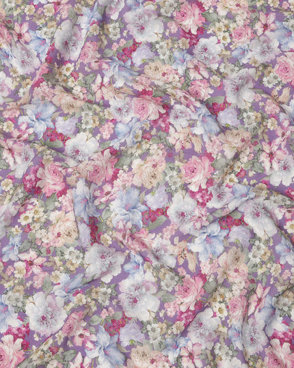 قماش كريب فيسكوز مطبوع عليه زهور الحدائق متعدد الألوان باللون الخزامي، عرض 110 سم، صنع في الهند - D23910