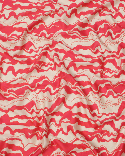 قماش قطني مطبوع بخطوط مموجة باللون الأحمر المرجاني والكريمي، عرض 110 سم، صنع في الهند - D23926