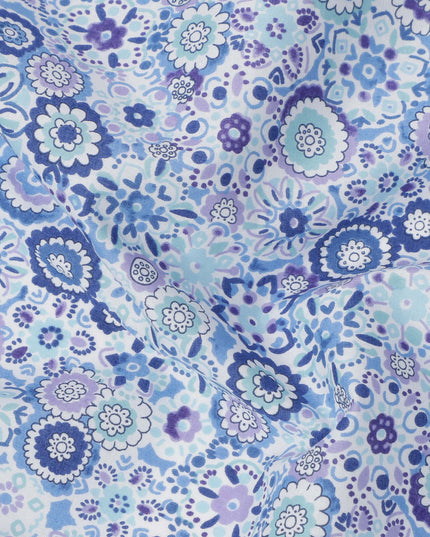 قماش قطني أزرق لافندر مع طبعة زهور متعددة الألوان، عرض 110 سم، صنع في اليابان - D24171