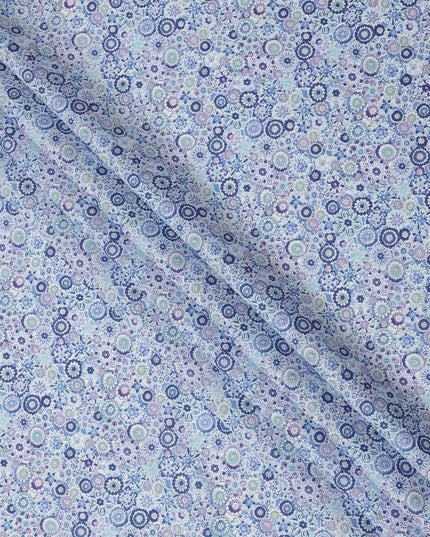 قماش قطني أزرق لافندر مع طبعة زهور متعددة الألوان، عرض 110 سم، صنع في اليابان - D24171