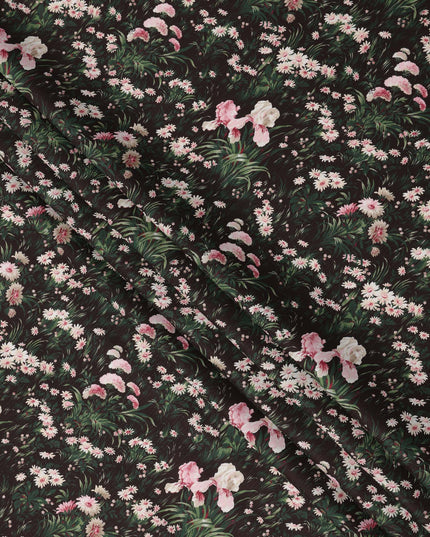 قماش قطني بلون بني شوكولاتة مع طبعة زهور باللونين الوردي والأبيض، عرض 110 سم، صنع في اليابان - D24181