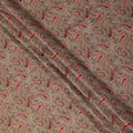 قماش بني من مزيج الكتان والفيسكوز مع تصميم مطبوع بنقشة بيزلي حمراء، عرض 110 سم، صنع في الهند - D25100