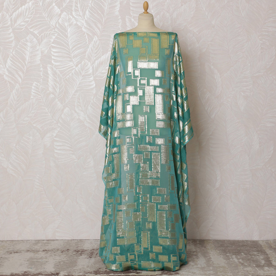 قماش شيفون أنيق باللون الفيروزي والفضي بنمط هندسي حرير فرنسي خالص (فرانساوي ديراك) – عرض 140 سم × 3.5 متر -D19829