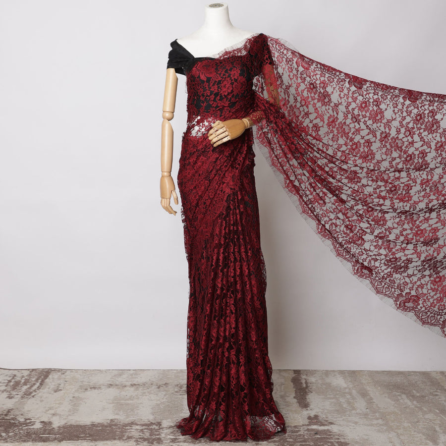 قماش دانتيل شانتيلي فرنسي ثنائي اللون باللون العنابي والأسود - 5.5 متر، تصميم زهور، عرض 110 سم - D21096