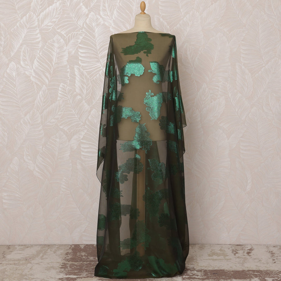 قماش شيفون ديراك من الحرير الصومالي (الفرنسوي) باللون الأخضر الزيتوني الداكن مع لوركس معدني، 3.5 متر، عرض 140 سم - D20850