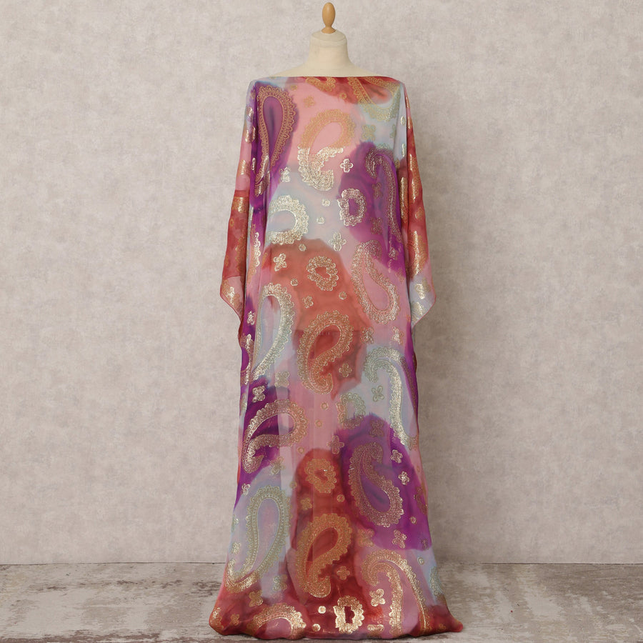 قماش ديراك حرير شيفون فرانساوي متعدد الألوان مع لوركس معدني بيزلي بتصميم تجريدي - 3.5 متر × 140 سم - D21615