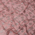 قماش شيفون حريري بتصميم زهور وردية وردية اللون، مزين بزخارف معدنية من اللوريكس، عرض 140 سم، صنع في كوريا الجنوبية - D22650