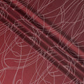 قماش ساتان حريري خالص بطبعة معدنية جاكار بخطوط تجريدية بلون أحمر غامق، عرض 110 سم، صنع في كوريا الجنوبية - D23012