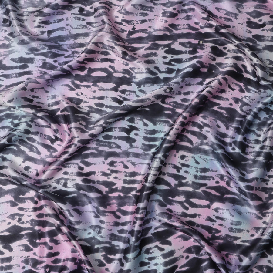 قماش ساتان حريري نقي بطبعة حيوانات بألوان الباستيل متعددة، عرض 110 سم، صنع في الهند - D23022