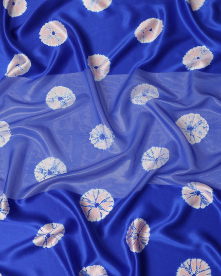 قماش ساتان حريري خالص بنقشة شيبوري دائرية باللون الأزرق الملكي والوردي، عرض 110 سم، صنع في الهند - D23027