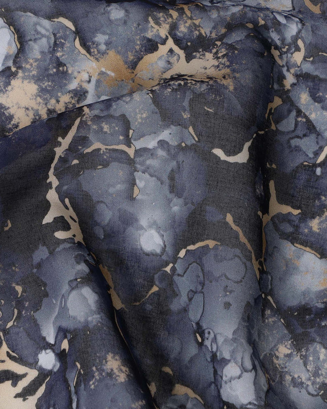 ثوب سوداني تقليدي بطبعة رخامية باللون الأزرق الداكن والبيج، مصنوع من قماش فوال قطني خالص، بطول 4.5 متر، وعرض 140 سم - صنع في الهند - D23135