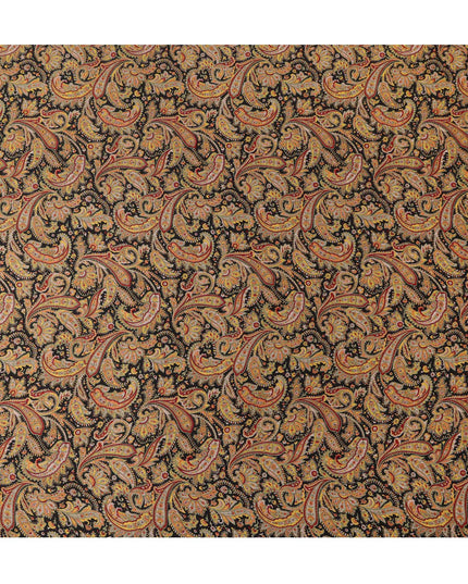 قماش حرير ساتان أسود متعدد الألوان بنقشة بيزلي بتصميم تقليدي مزخرف، عرض 110 سم، صنع في الهند - D23258