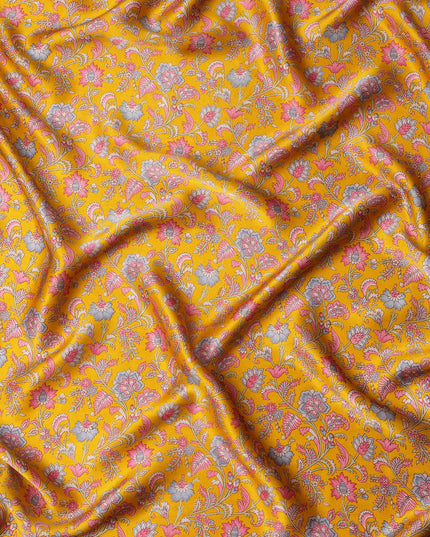 قماش ساتان حريري أصفر مطبوع عليه زهور بنقوش مغولية رقيقة، عرض 110 سم، صنع في الهند - D23259