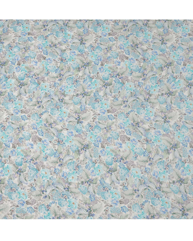 قماش كريب فيسكوز مطبوع عليه زهور نباتية زرقاء بقاعدة عاجية، عرض 110 سم، الهند - D23420