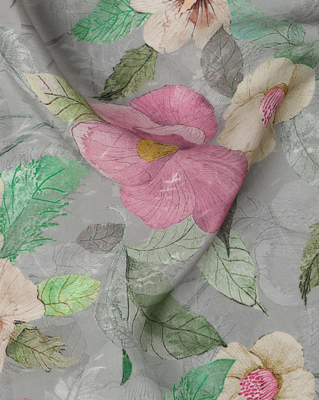 قماش كريب فيسكوز مطبوع يدويًا بنمط زهور متعدد الألوان بقاعدة رمادية، عرض 110 سم، الهند - D23427