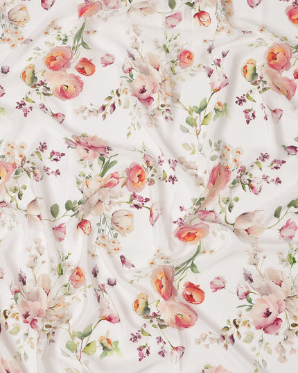 قماش كريب حريري خالص بطبعة زهور رومانسية بلون الخوخ والأرجواني الفاتح، قاعدة بيضاء عاجية، عرض 110 سم، صنع في الهند - D23972