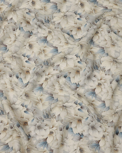 قماش كريب فيسكوز مطبوع عليه زهور الماغنوليا، قاعدة زرقاء فاتحة، عرض 110 سم، صنع في الهند - D23984