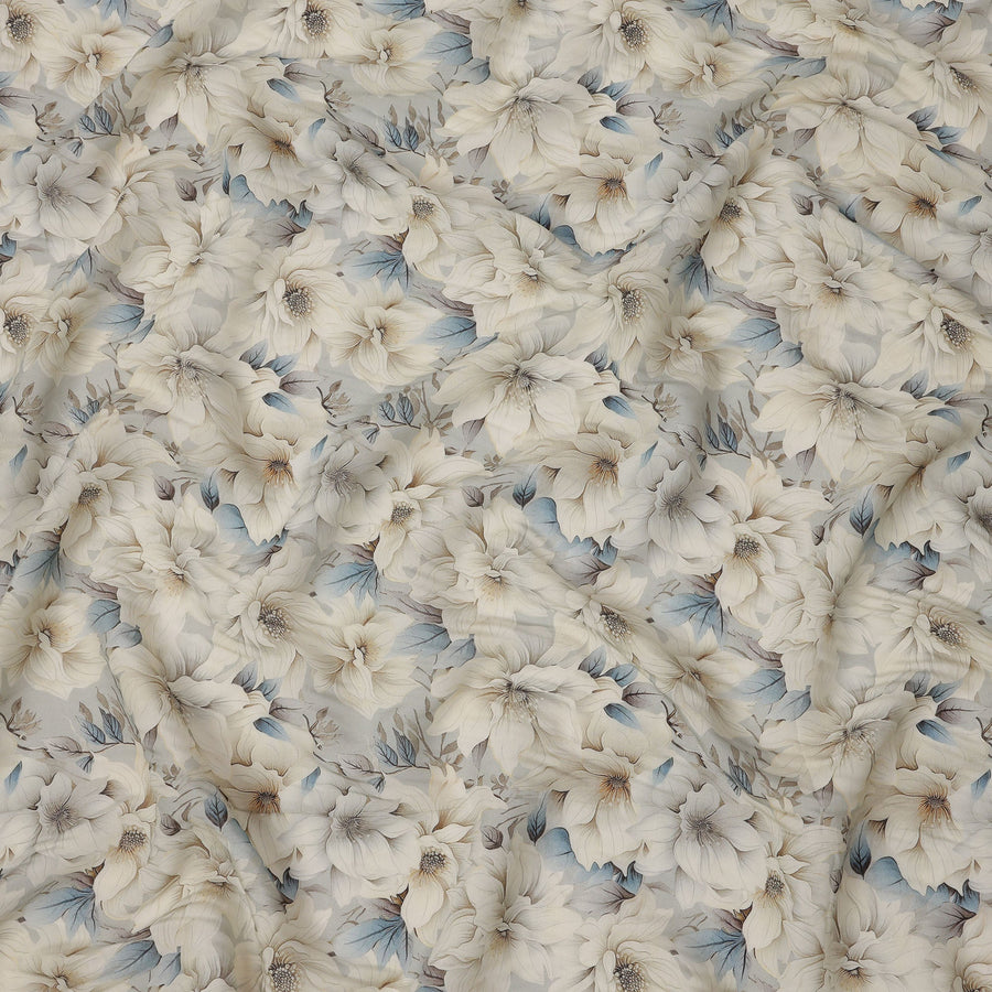 قماش كريب فيسكوز مطبوع عليه زهور الماغنوليا، قاعدة زرقاء فاتحة، عرض 110 سم، صنع في الهند - D23984