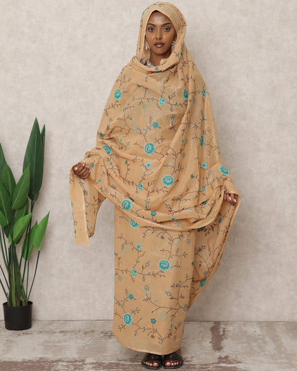 ثوب سوداني تقليدي بني غامق مع تطريز زهور الفوال باللون الأزرق المخضر، قطعة بطول 4.5 متر، مصنوع من القطن الخالص، عرض 140 سم، صنع في الهند - D24474