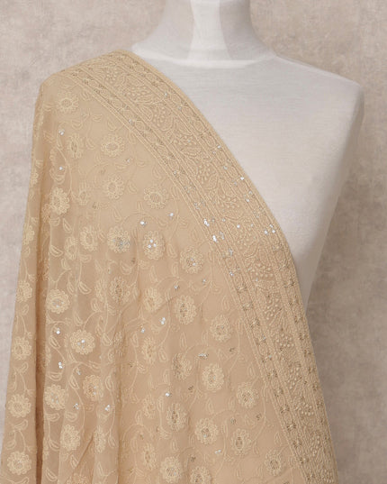دوباتا جورجيت صناعي مطرزة بالورود باللون البيج مع تفاصيل الترتر، مقاس 210×90 سم، الهند - D24839