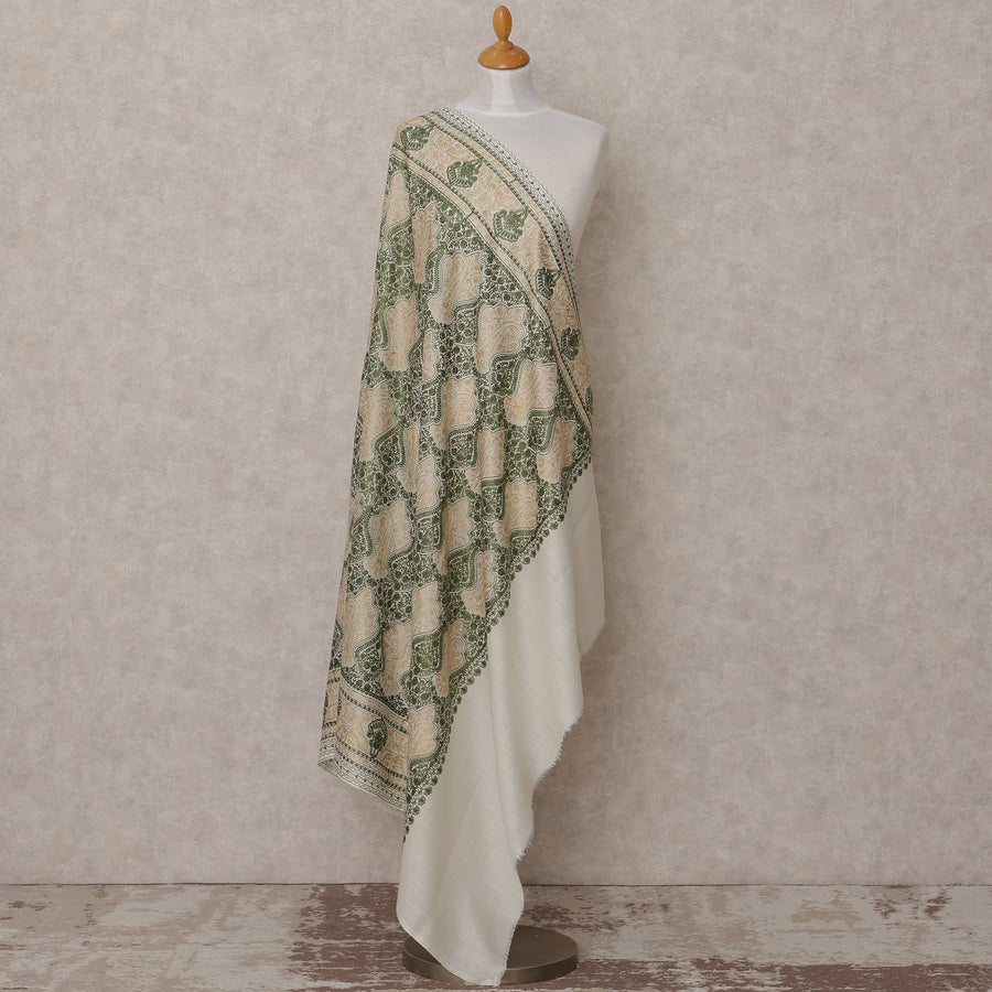 Ivory and Green Paisley Design Premium Kashmiri Pashmina Shawl with Traditional Weaving, Size 210X100 Cms, India-D24864