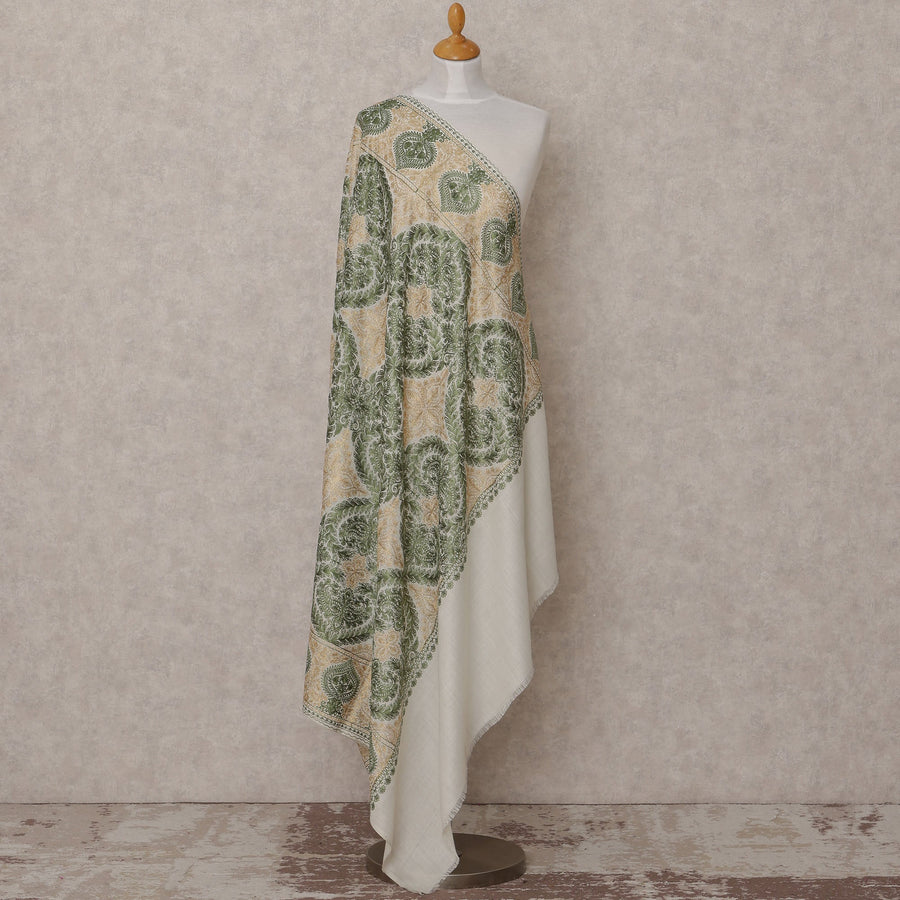 Ivory and Green Paisley Design Premium Kashmiri Pashmina Shawl with Intricate Weaving, Size 210X100 Cms, India-D24874