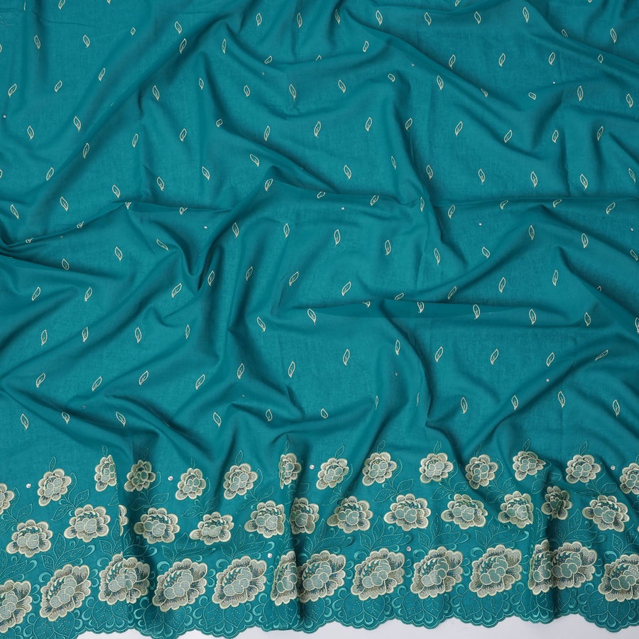 قماش ثوب سوداني من القطن السويسري الفاخر باللون الأزرق المخضر مع تطريز ذهبي وأحجار، 4.5 متر - D21620