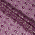 ثوب سوداني من قماش الفوال السويسري الفاخر باللون البنفسجي مع تطريز عنابي ولمسات فضية، 4.5 متر × 140 سم - D21638
