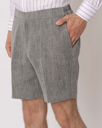 شورت كتان فاخر باللون الرمادي الفحمي، بقصّة مُخصّصة، صُنع في الإمارات العربية المتحدة - D22002