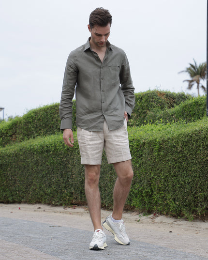 قميص كتان نقي فاخر باللون الأخضر الزيتوني، قصة كلاسيكية، صنع في الإمارات العربية المتحدة - D22010