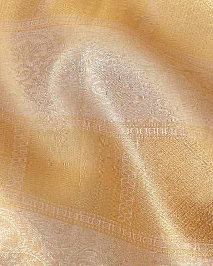 Golden Pure Tissue Silk Kanjeevaram Saree with Traditional Handwoven Textured Weave, 5.5 Meters with Blouse Piece, Originating from India-D22672