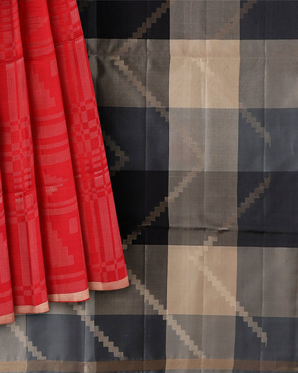 ساري حرير ناعم أحمر وأسود بنسيج هندسي ونقشة بالو ثنائية اللون، بطول 5.5 متر مع قطعة بلوزة، من أصل هندي - D22675