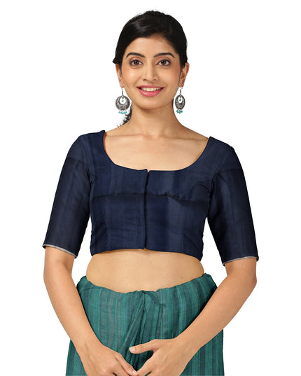 ساري حرير ناعم نقي مزخرف بنقشة زهور باللونين الأزرق المخضر والأزرق البحري مع خطوط أفقية، بطول 5.5 متر مع قطعة بلوزة، من أصل هندي - D22678