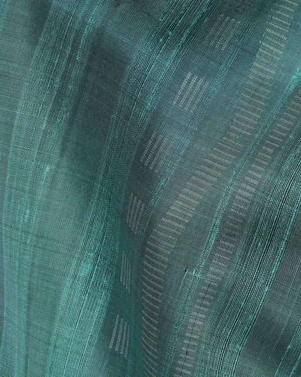 ساري حرير ناعم نقي مزخرف بنقشة زهور باللونين الأزرق المخضر والأزرق البحري مع خطوط أفقية، بطول 5.5 متر مع قطعة بلوزة، من أصل هندي - D22678