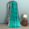 ساري حرير ناعم منسوج بلون أخضر زمردي مع لمسات من زاري ذهبي، بطول 5.5 متر مع قطعة بلوزة، من أصل هندي - D22681