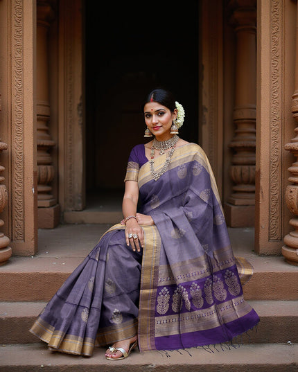 ساري بوتا زهري من الحرير الناعم بلون بنفسجي ذهبي مع حافة متباينة، بطول 5.5 متر مع قطعة بلوزة، من أصل هندي - D22682