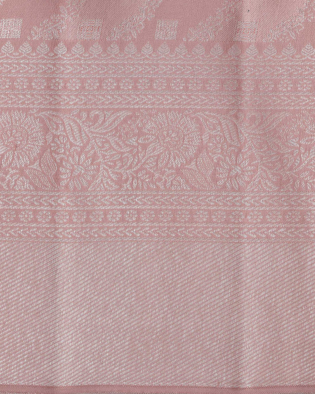 ساري كانجيفارام من الحرير الخالص باللون الوردي الفاتح، بنقشة بوتي قطرية منسوجة يدويًا وحواف مزخرفة، بطول 5.5 متر مع قطعة بلوزة، من أصل هندي - D22701