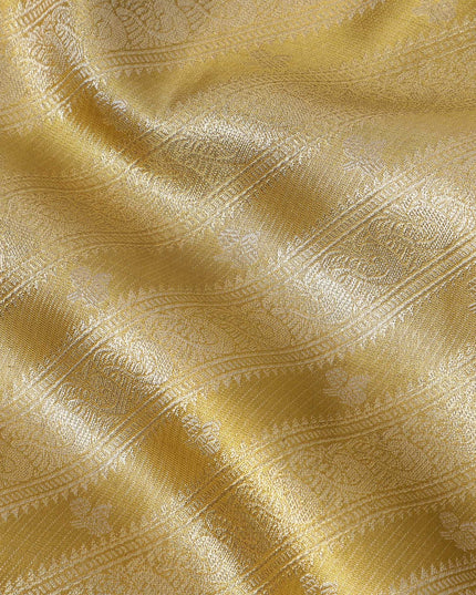 Golden Diagonal Checks Zari Weave Pure Tissue Silk Kanjeevaram Saree, 5.5 Meters with Blouse Piece, Handwoven from India-D22734