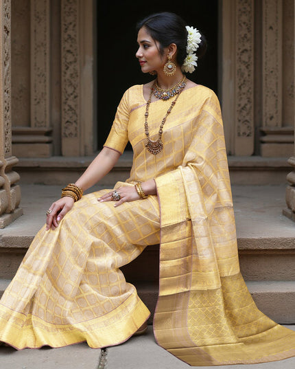 ساري كانجيفارام من الحرير الخالص، منقوش بنقشة مربعات ذهبية، بطول 5.5 متر مع قطعة بلوزة، منسوج يدويًا من الهند - D22739