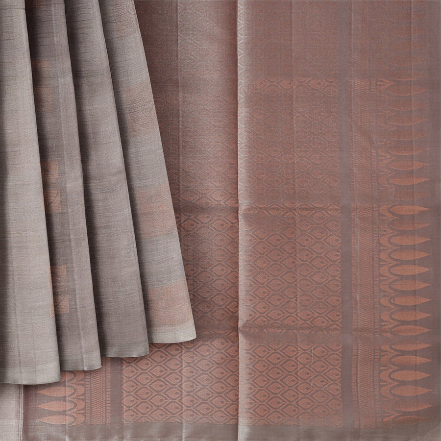 ساري حرير ناعم منقوش بنقشة مربعات نحاسية بلون داستي روز، بطول 5.5 متر مع بلوزة، منسوج يدويًا، من الهند - D22748