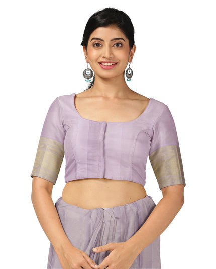 ساري كانجيفارام من الحرير الخالص، منقوش باللونين الخزامي والبيج، مع حافة زاري ذهبية رقيقة، بطول 5.5 متر مع بلوزة، منسوج يدويًا، الهند - D22750