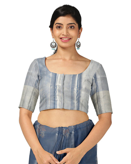 ساري زفاف من الحرير الخالص من قماش بوتا زاري أزرق فولاذي وفضي منسوج، مع حواف متباينة وتفاصيل معقدة، عرض 110 سم، صنع في الهند - D22752