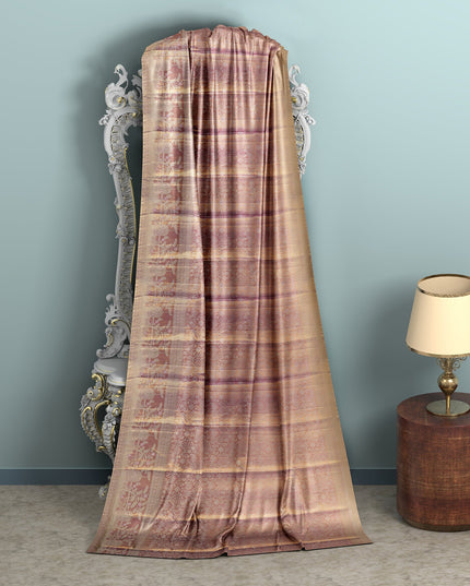 ساري زفاف كانجيفارام من الحرير الخالص، من قماش زاري منقوش باللونين الذهبي الوردي والأرجواني، مع حافة زهرية على شكل فيل مع نقش تقليدي، عرض 110 سم، صنع في الهند - D22770