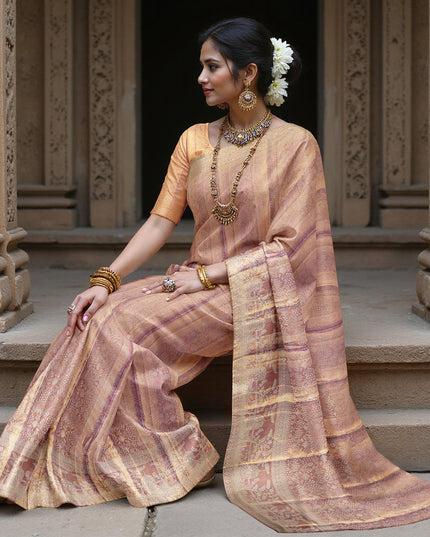 ساري زفاف كانجيفارام من الحرير الخالص، من قماش زاري منقوش باللونين الذهبي الوردي والأرجواني، مع حافة زهرية على شكل فيل مع نقش تقليدي، عرض 110 سم، صنع في الهند - D22770