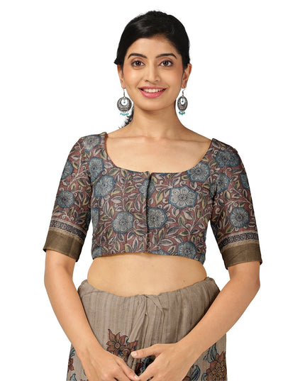 ساري كالامكاري من حرير توسار الطبيعي باللون البيج مع رسومات يدوية لمشاهد أسطورية، عرض 110 سم، أصله: سري كالاهاستي، الهند، طوله 5.5 متر مع بلوزة - D22851