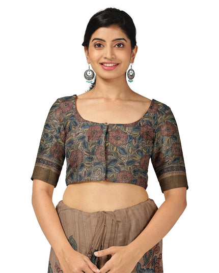 Pale Gold Tussar Silk Pen Kalamkari Saree with Handpainted Mythological Artwork, Width 110 Cms, Origin: Sri Kalahasthi, India, 5.5 Mtrs with Blouse Piece-D22852