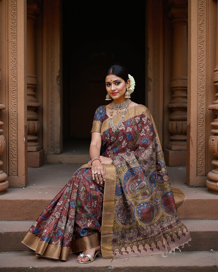 ساري كالامكاري حريري من داستي روز توسار، مزين برسومات أسطورية مرسومة يدويًا، عرض 110 سم، المنشأ: سري كالاهاستي، الهند، طوله 5.5 متر مع بلوزة - D22855