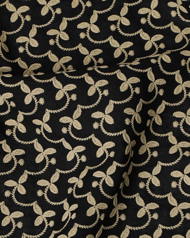 قماش قطني مطرز كلاسيكي باللونين الأبنوسي والذهبي، بعرض 110 سم - متاح بالمتر-D18866